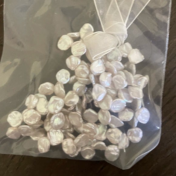 Bundle of Bracelets (8) and Necklaces (2) - Picture 6 of 11